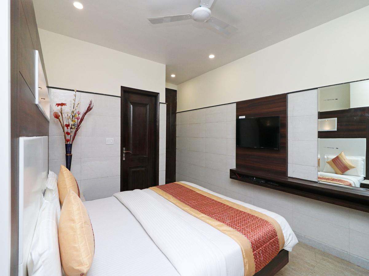 Oyo 11594 Hotel Tvs New Delhi Exterior photo